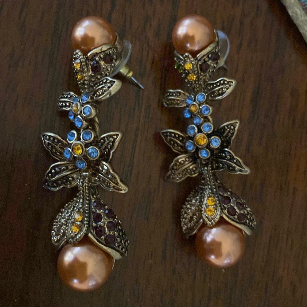 Vintage 80's, Baroque Style Dangle Earrings